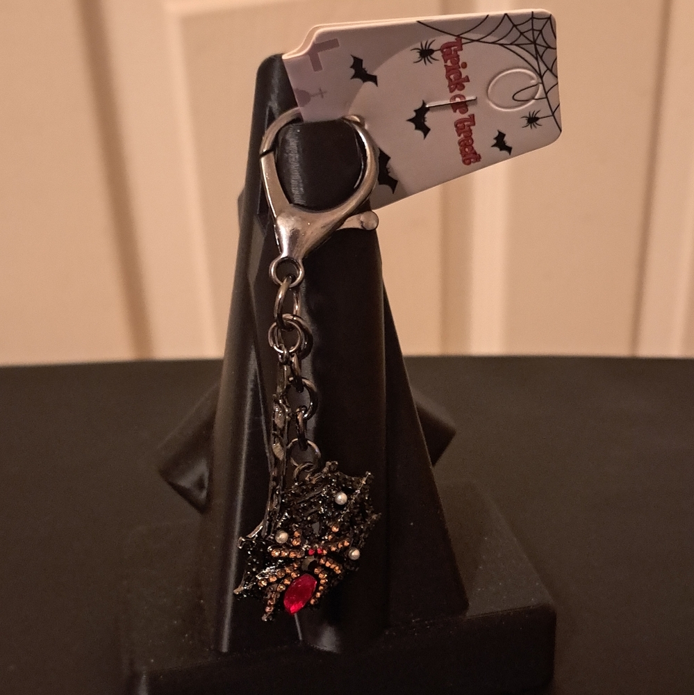 Trick or Treat Spider Key charm NWT